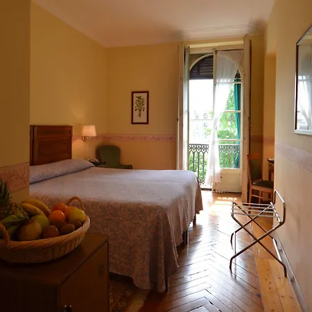 Roma E Rocca Cavour 3* Turin