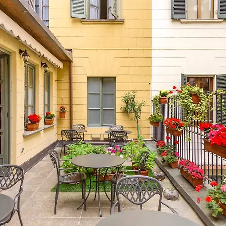 Roma E Rocca Cavour Hotel 3*