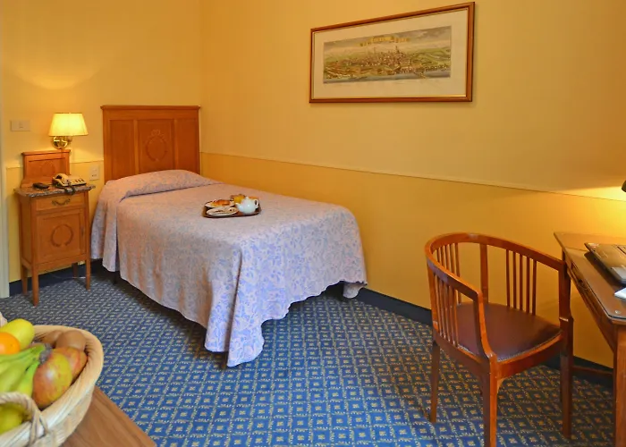 Hotel Roma E Rocca Cavour Torino