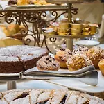 Hotel Roma E Rocca Cavour 3*