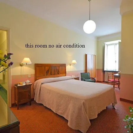 Hotel Roma E Rocca Cavour