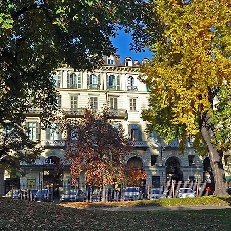 Roma E Rocca Cavour Turin