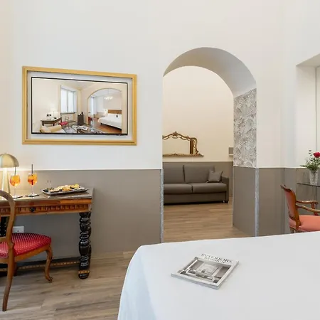 Roma E Rocca Cavour 3* Turín