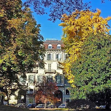 Hotel Roma E Rocca Cavour