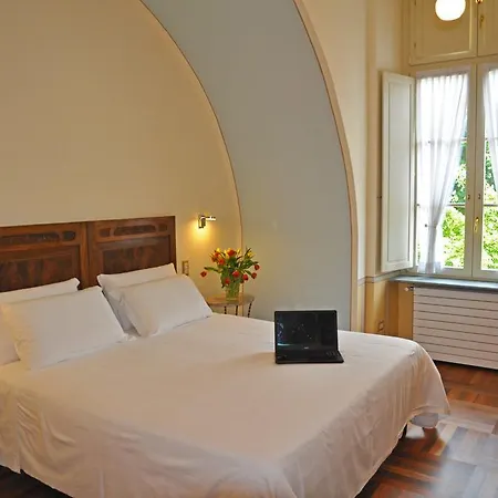 Hotel Roma E Rocca Cavour Turyn