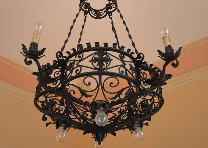 Hotel Roma E Rocca Cavour