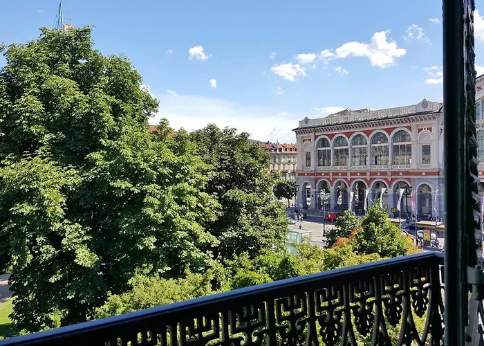 Roma E Rocca Cavour 3* Turin