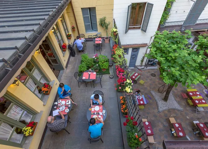 Roma E Rocca Cavour 3* Turin