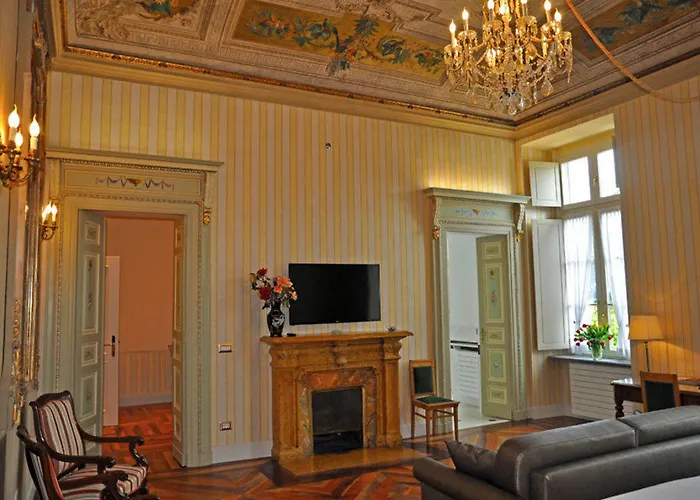 Hotell Roma E Rocca Cavour