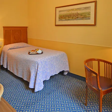 Hotel Roma E Rocca Cavour Turin