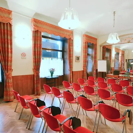 Hotel Roma E Rocca Cavour