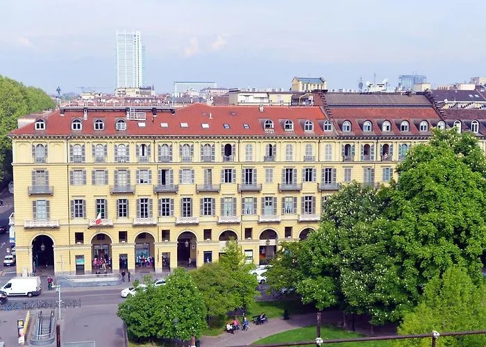 Roma E Rocca Cavour Szálloda 3*