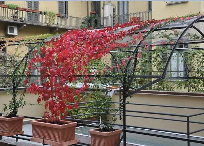 Roma E Rocca Cavour 3*