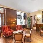 Hotel Roma E Rocca Cavour
