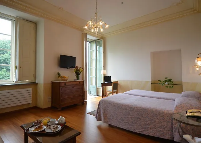 Roma E Rocca Cavour 3* Turim