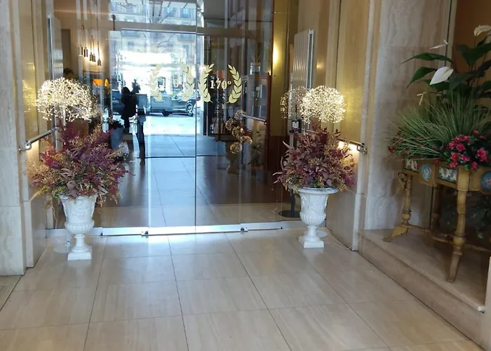 酒店 罗马和凯沃尔岩酒店 3*