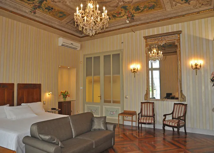 Roma E Rocca Cavour Turim